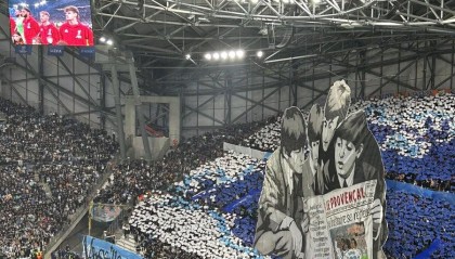 开云体育登录-友好，对阵利物浦前马赛主场看台打出致敬披头士的TIFO