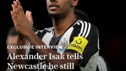 电讯报独家：伊萨克仍想离队&amp;amp;重申希望去利物浦，将继续罢训